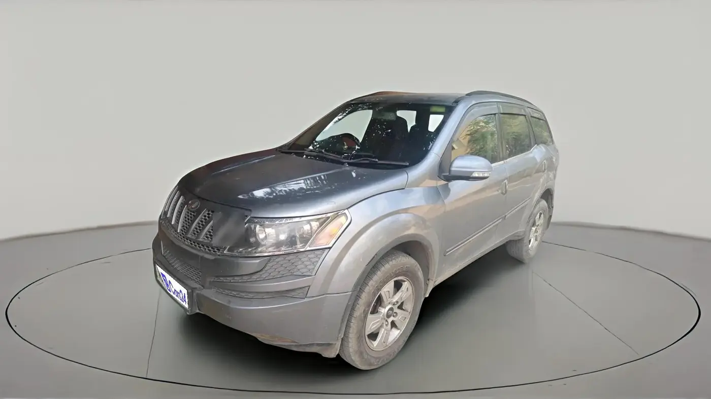 2013 Mahindra XUV500 W8, Diesel, Manual, 85,000 km, exterior