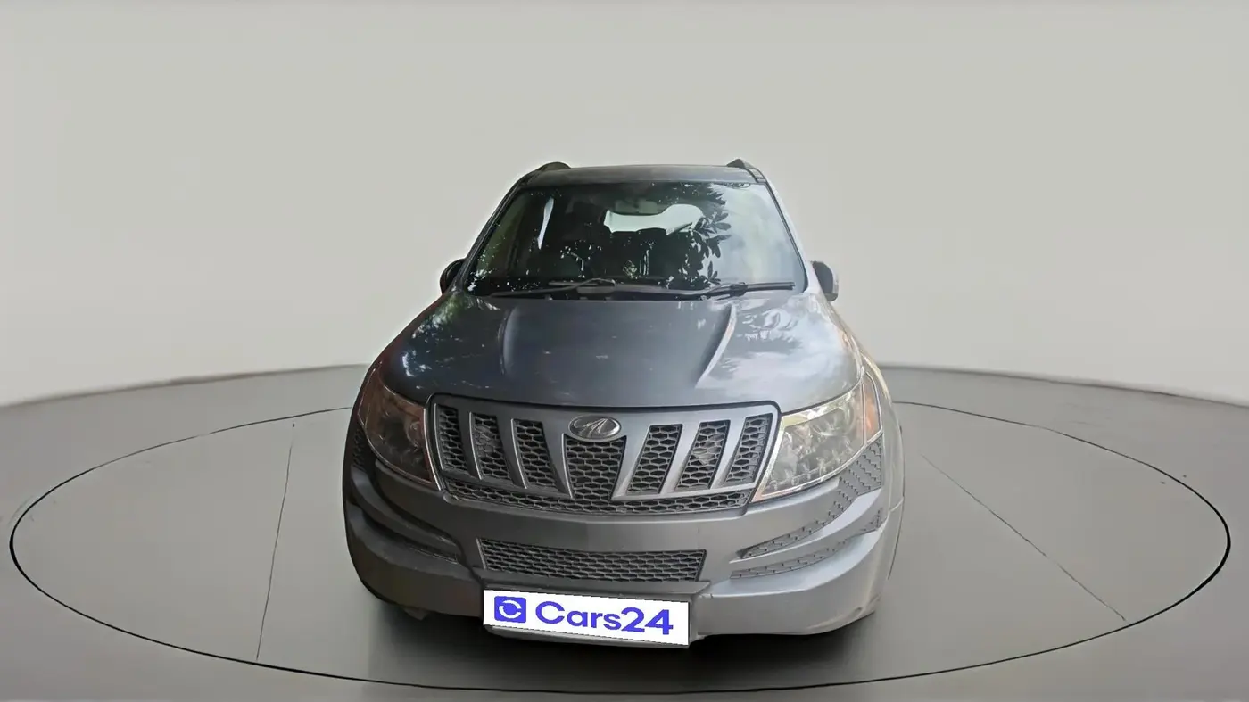 2013 Mahindra XUV500 W8, Diesel, Manual, 85,000 km, exterior