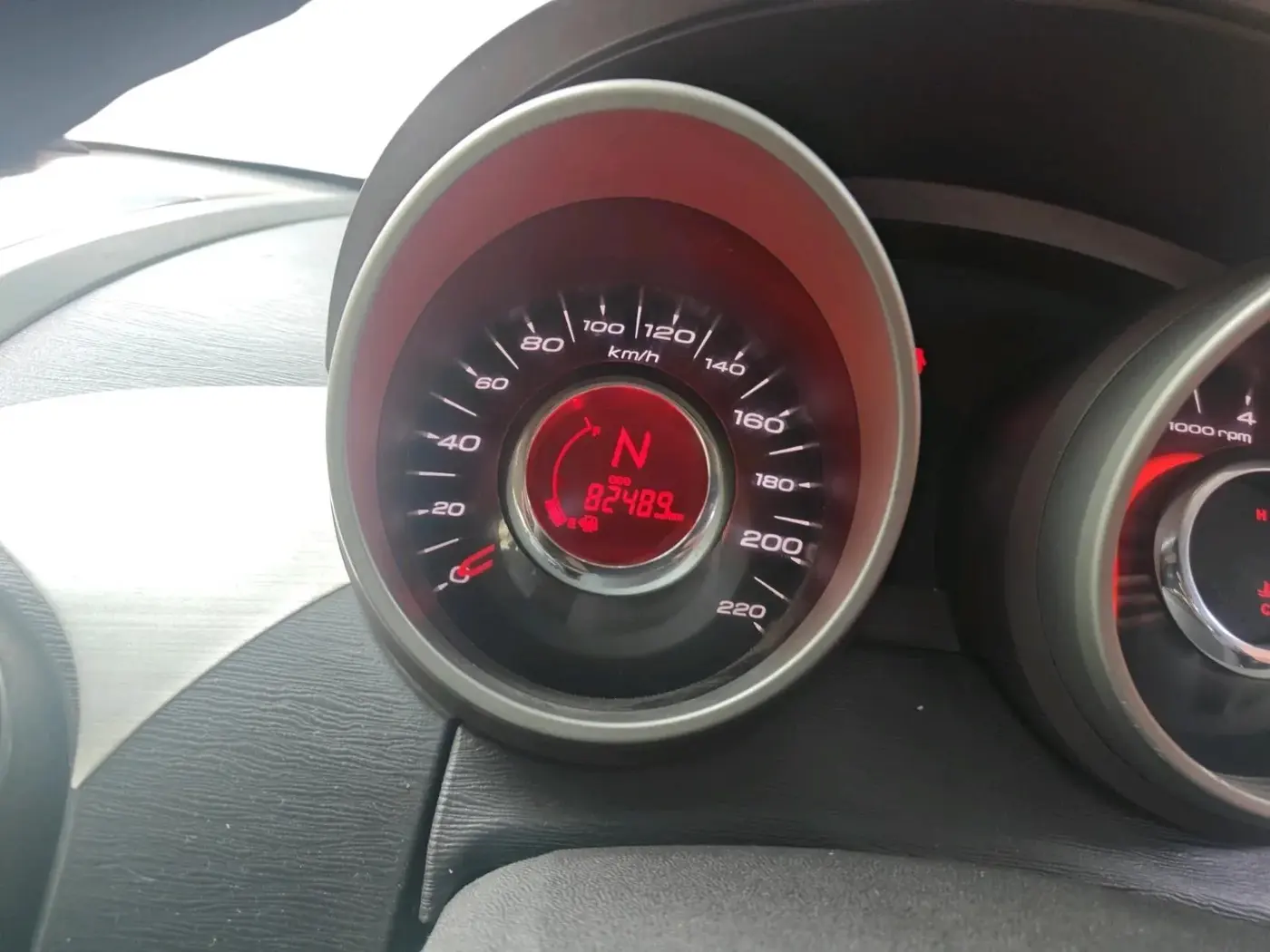 2013 Mahindra XUV500 W8, Diesel, Manual, 85,000 km, interior