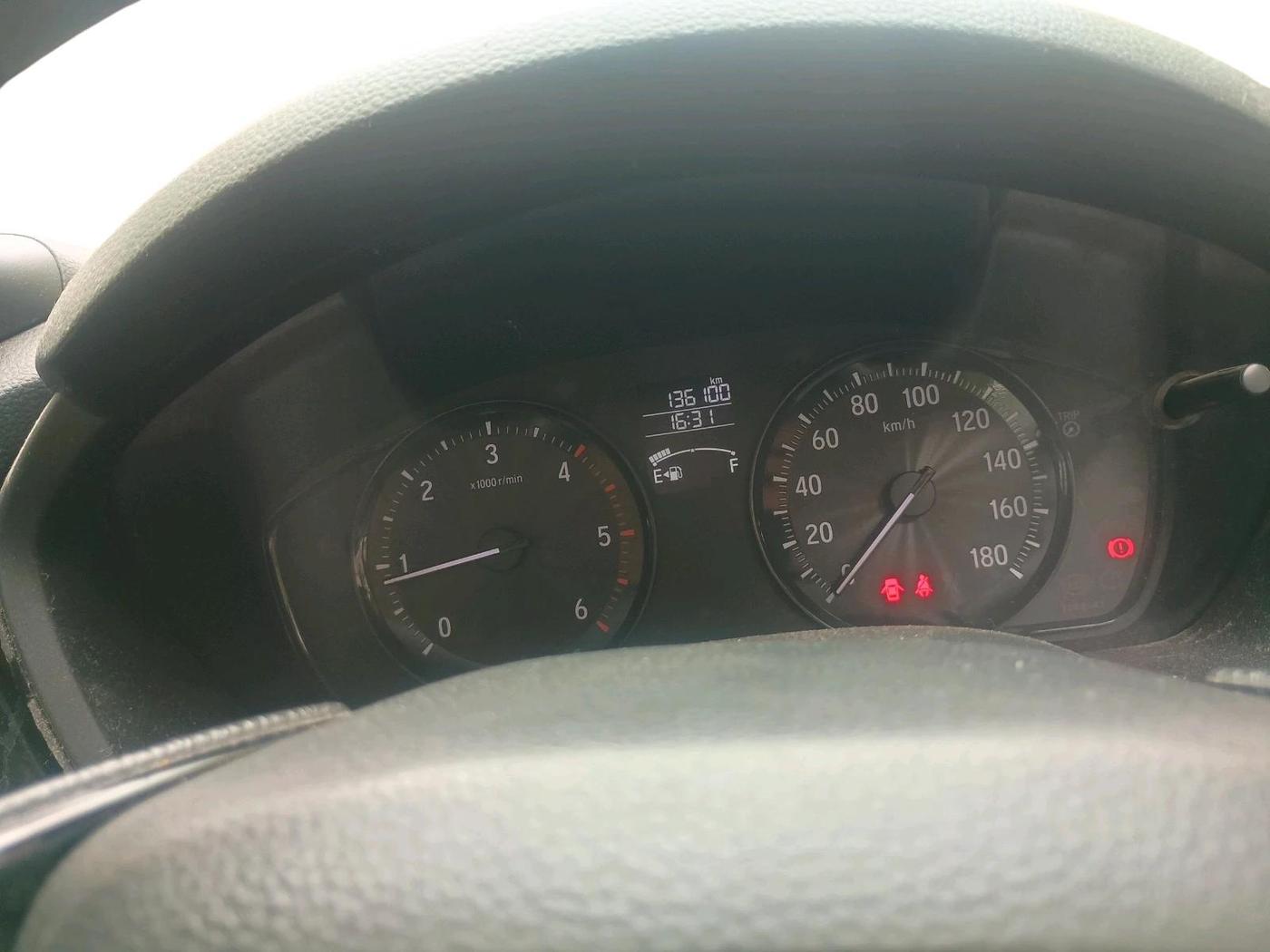 2018 Honda Amaze 1.5L I-DTEC S, Diesel, Manual, 1,36,100 km, interior