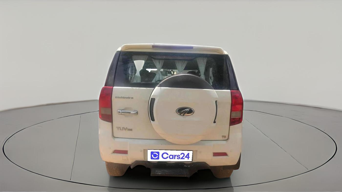 2016 Mahindra TUV300 T8, Diesel, Manual, 1,01,499 km, exterior