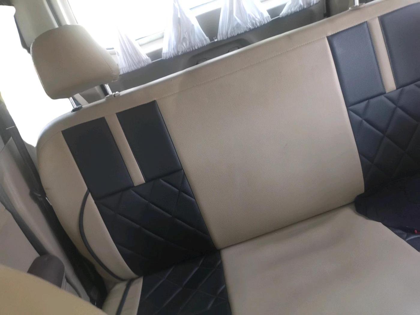 2016 Mahindra TUV300 T8, Diesel, Manual, 1,01,499 km, interior