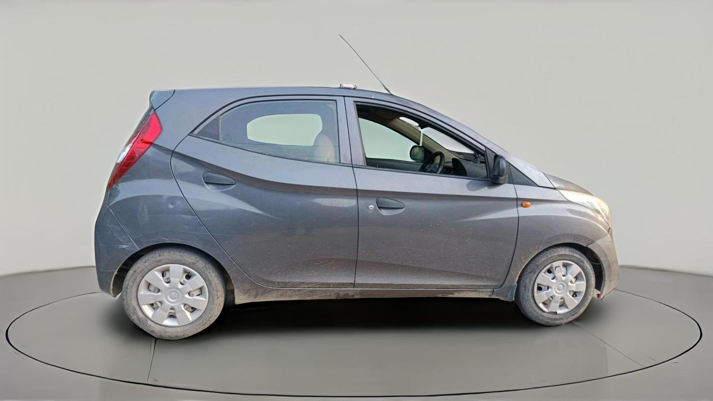 2017 Hyundai Eon ERA +, CNG, Manual, 74,925 km, exterior