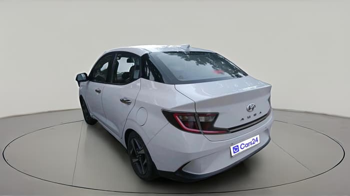 2021 Hyundai AURA SX PLUS 1.2 AMT, CNG, Automatic, 1,03,431 km, exterior