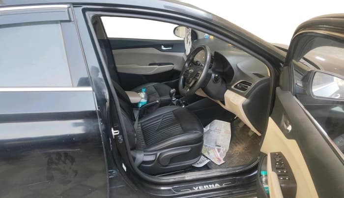 2022 Hyundai Verna SX 1.5 VTVT, Petrol, Manual, 1,11,149 km, interior