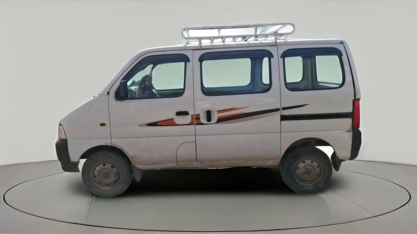 2022 Maruti Eeco 5 STR AC (O), Petrol, Manual, 40,801 km, exterior