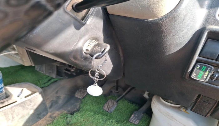 2022 Maruti Eeco 5 STR AC (O), Petrol, Manual, 40,801 km, interior