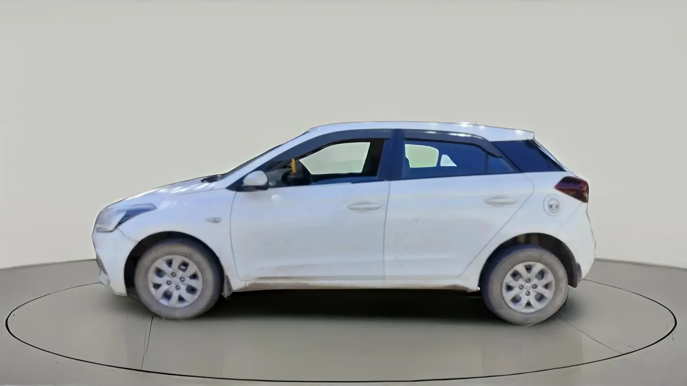 2019 Hyundai Elite i20 MAGNA PLUS 1.2, CNG, Manual, 1,34,671 km, exterior