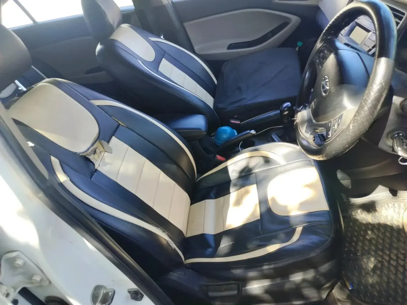 2019 Hyundai Elite i20 MAGNA PLUS 1.2, CNG, Manual, 1,34,671 km, interior