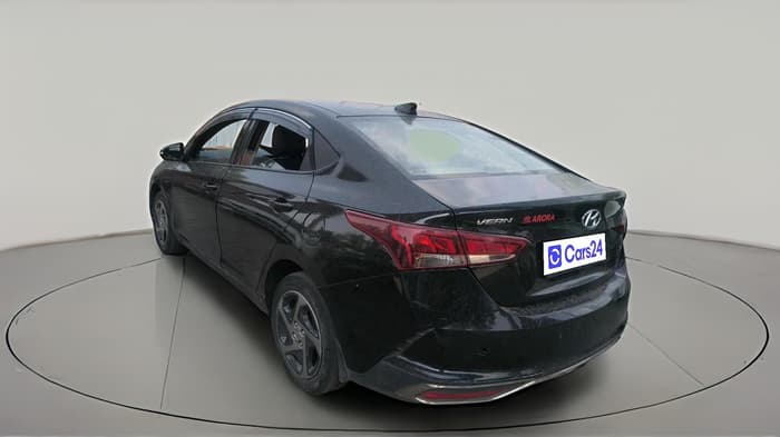 2022 Hyundai Verna S PLUS 1.5 VTVT, CNG, Manual, 35,614 km, exterior