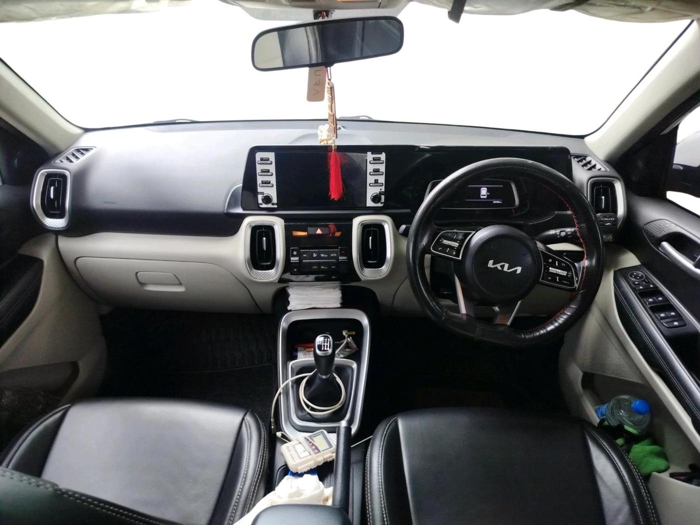 2023 KIA SONET HTX 1.5D IMT, Diesel, Manual, 29,700 km, interior