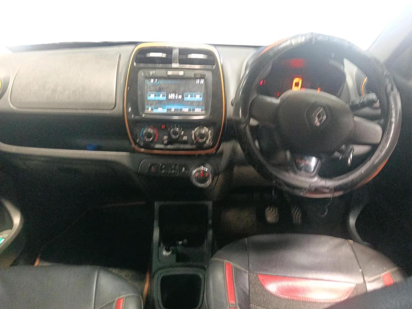 2017 Renault Kwid CLIMBER 1.0 AMT, Petrol, Automatic, 1,07,439 km, interior