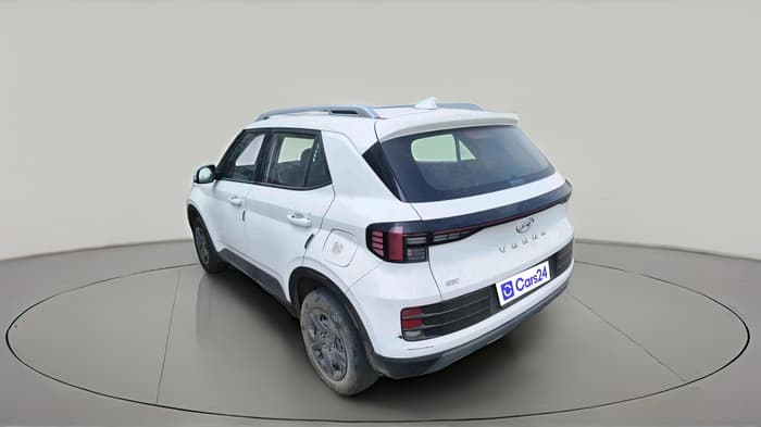 2024 Hyundai VENUE SX 1.2 PETROL, Petrol, Manual, 68,757 km, exterior