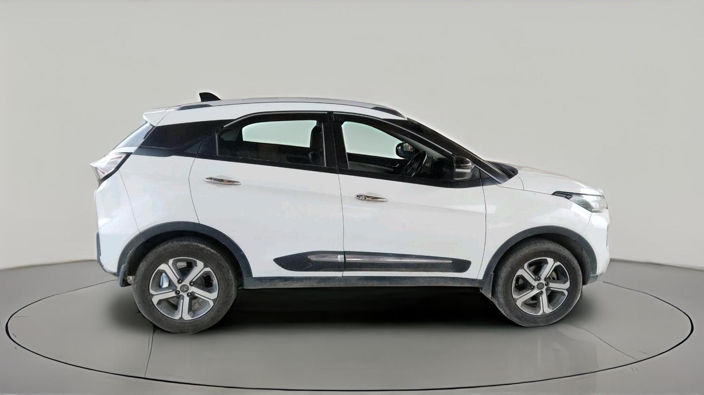 2022 Tata NEXON XZ PLUS DIESEL, Diesel, Manual, 92,488 km, exterior