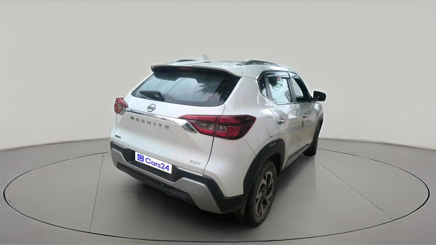 2023 Nissan MAGNITE XV PREMIUM TURBO CVT DUAL TONE, Petrol, Automatic, 52,517 km, exterior
