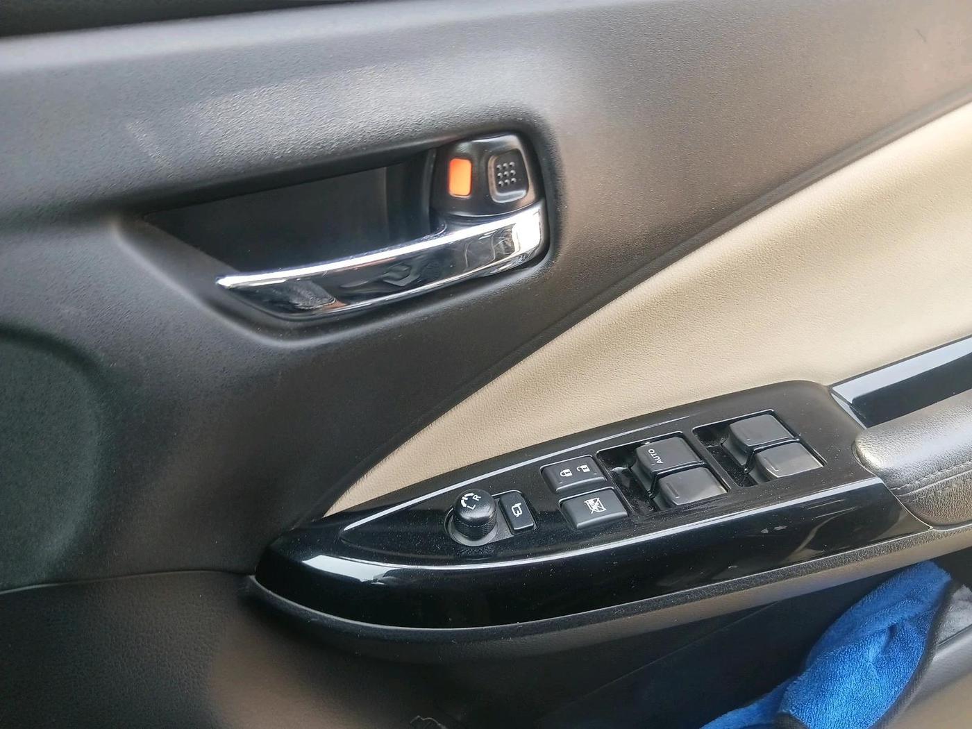 2024 Toyota Glanza V AMT, Petrol, Automatic, 11,354 km, interior