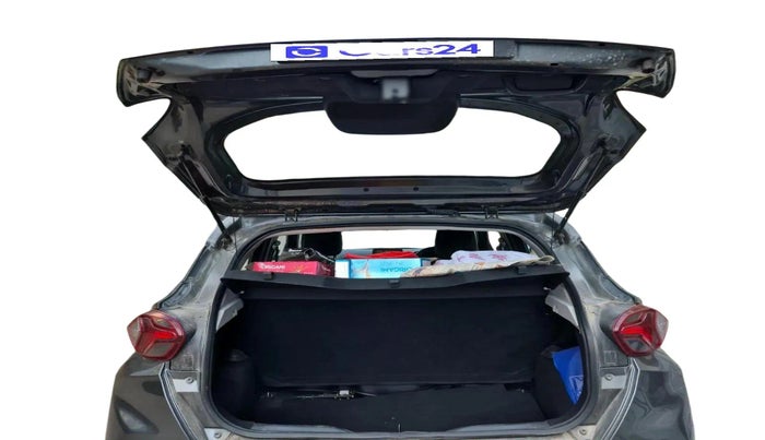 2024 Tata PUNCH ADVENTURE RHYTHM PACK AMT, Petrol, Automatic, 8,387 km, exterior