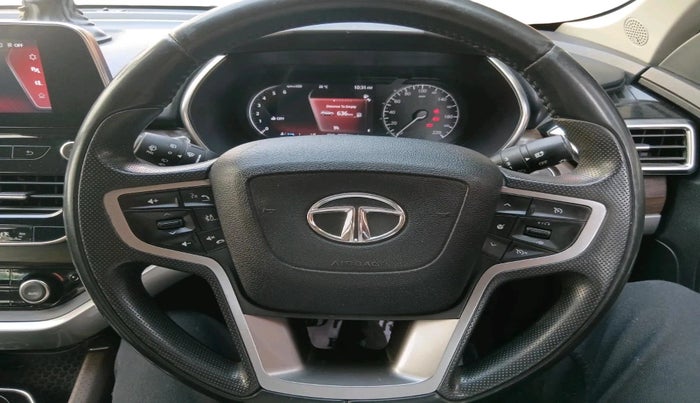 2019 Tata Harrier XZ 2.0L, Diesel, Manual, 69,105 km, interior