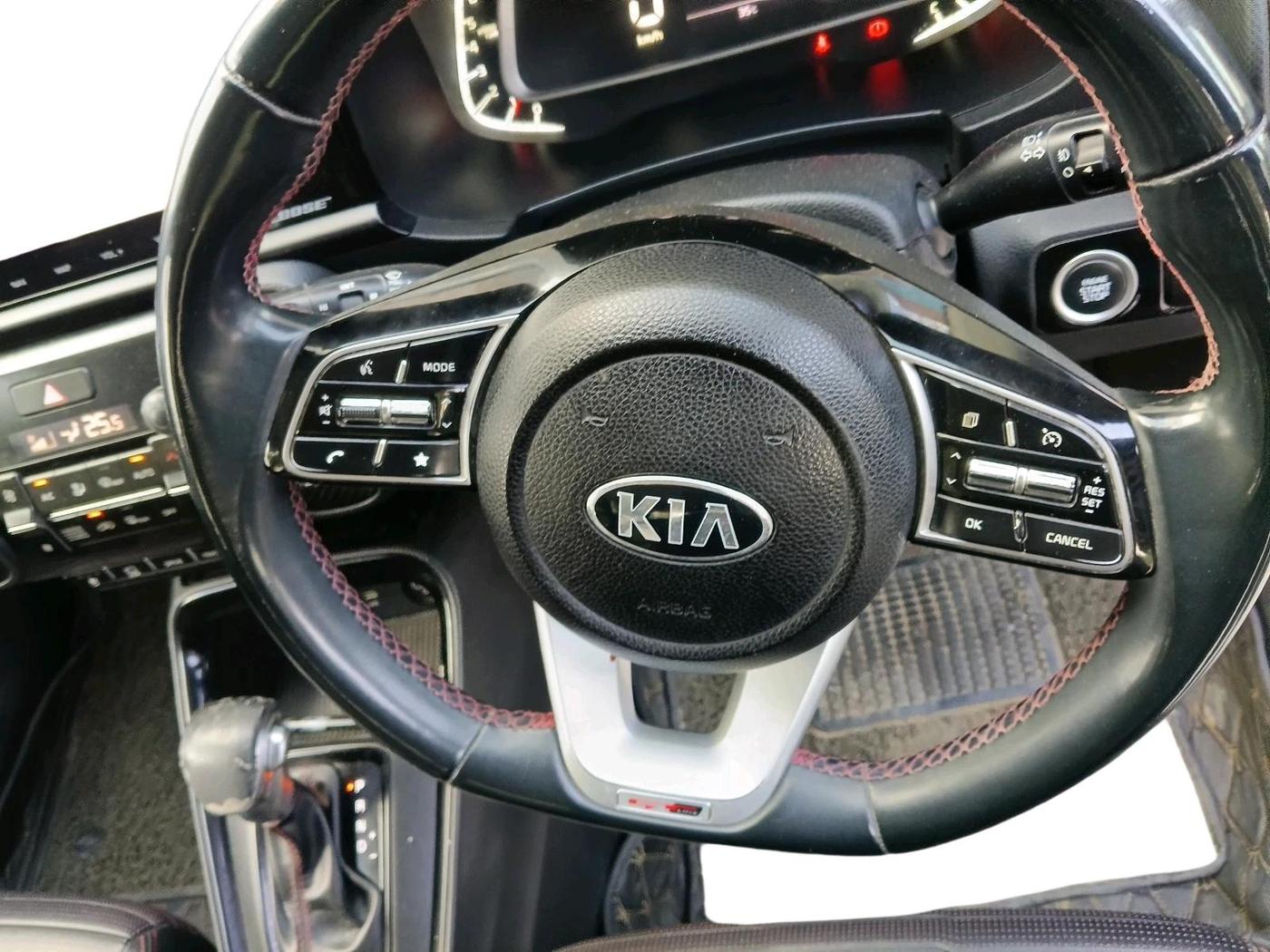 2020 KIA SONET GTX PLUS 1.0 DCT, Petrol, Automatic, 68,741 km, interior