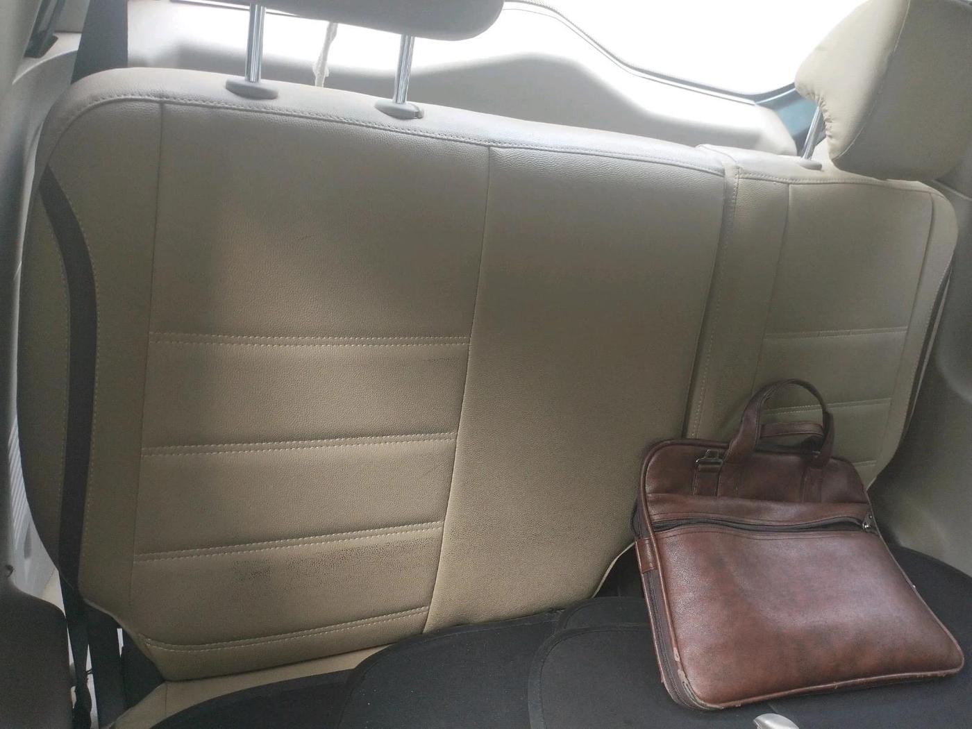 2018 Mahindra MARAZZO M2 8 STR, Diesel, Manual, 1,81,225 km, interior