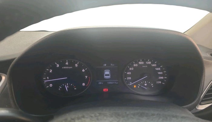 2019 Hyundai Verna 1.6 VTVT SX, Petrol, Manual, 1,00,211 km, interior