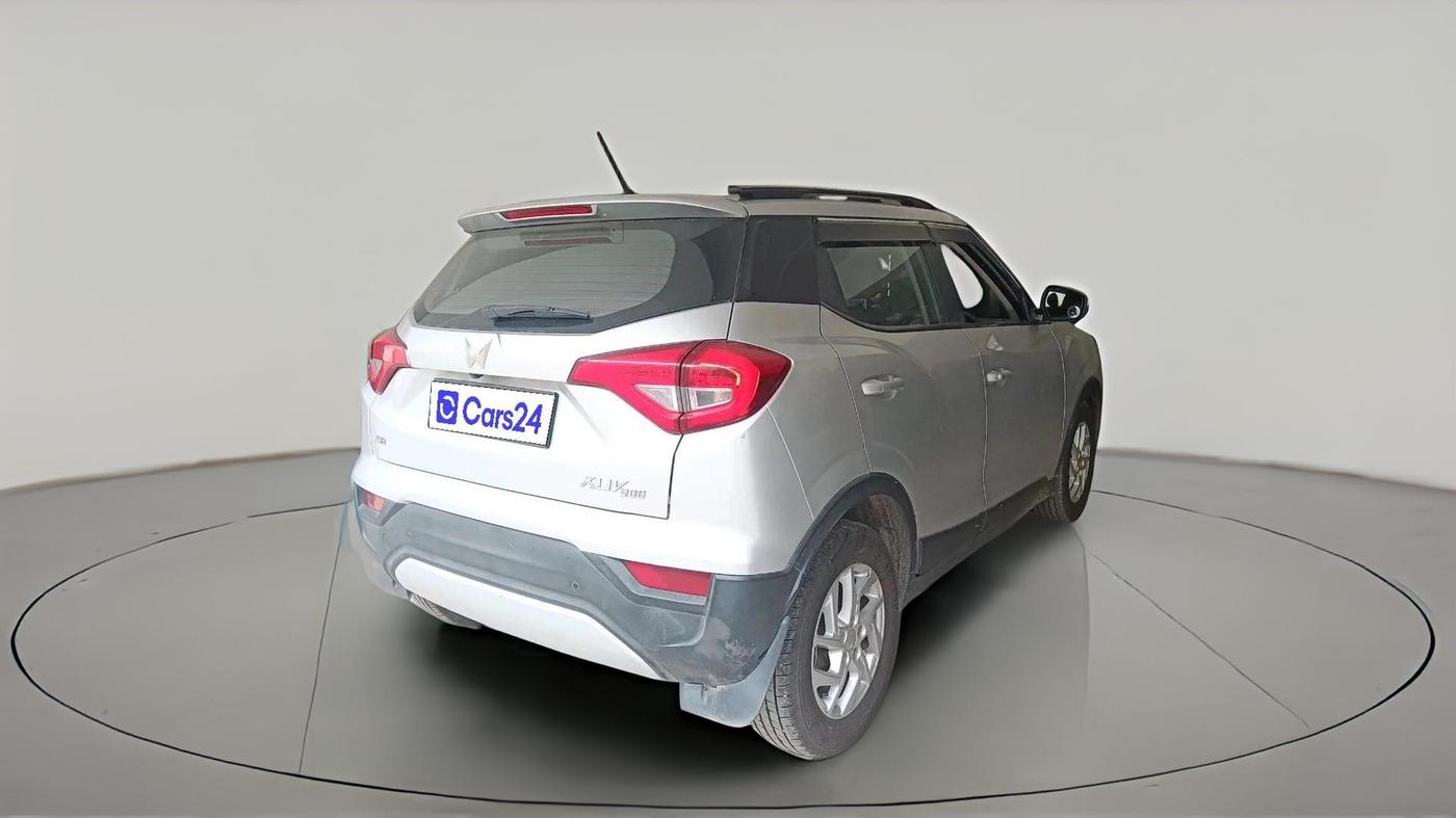 2023 Mahindra XUV300 W8 1.5 DIESEL, Diesel, Manual, 61,432 km, exterior