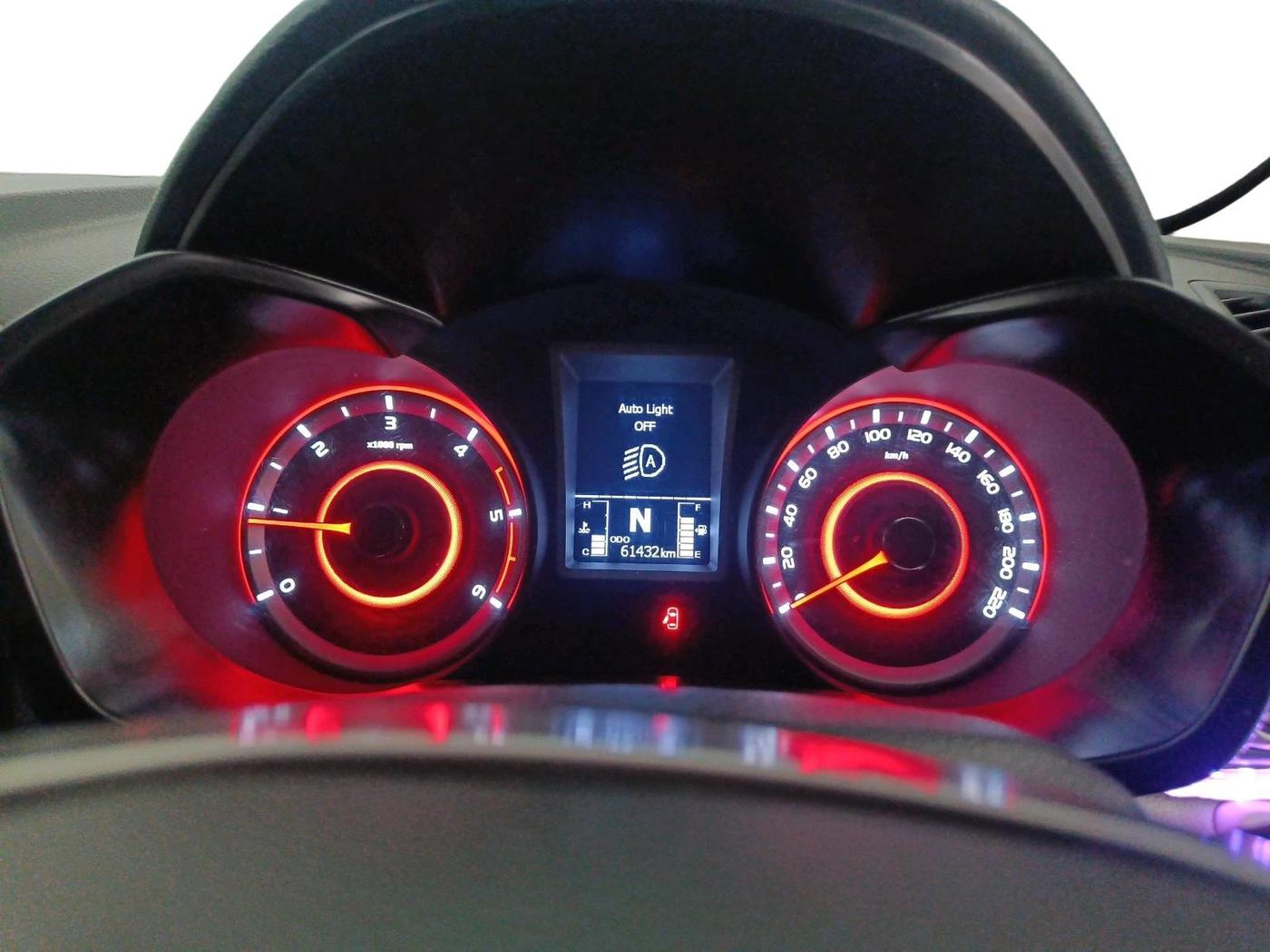 2023 Mahindra XUV300 W8 1.5 DIESEL, Diesel, Manual, 61,432 km, interior