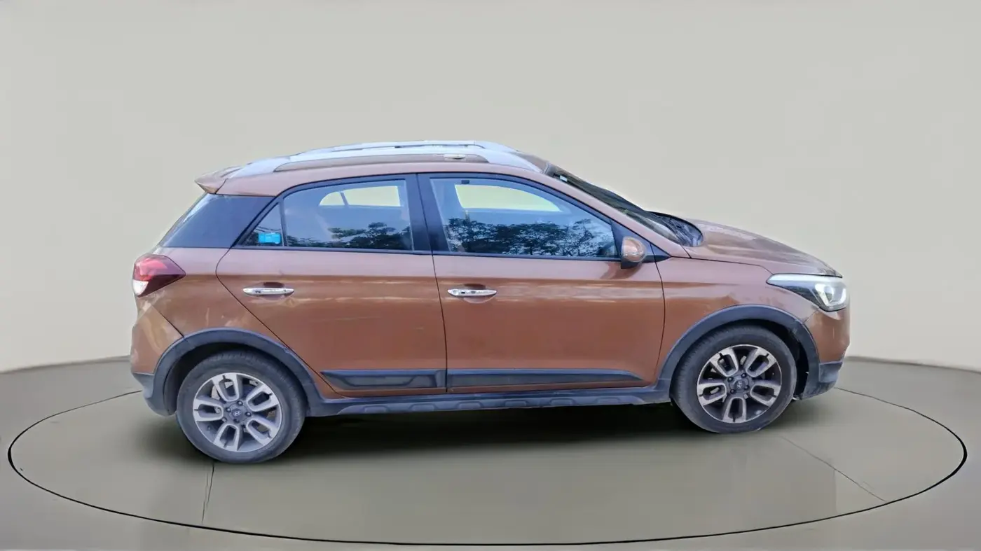 2015 Hyundai i20 Active 1.4 SX, Diesel, Manual, 1,27,914 km, exterior