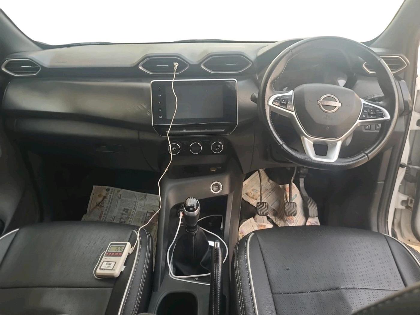 2023 Nissan MAGNITE XV PREMIUM, Petrol, Manual, 34,620 km, interior