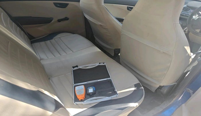 2013 Hyundai Eon MAGNA + LPG, Petrol, Manual, 1,48,439 km, interior