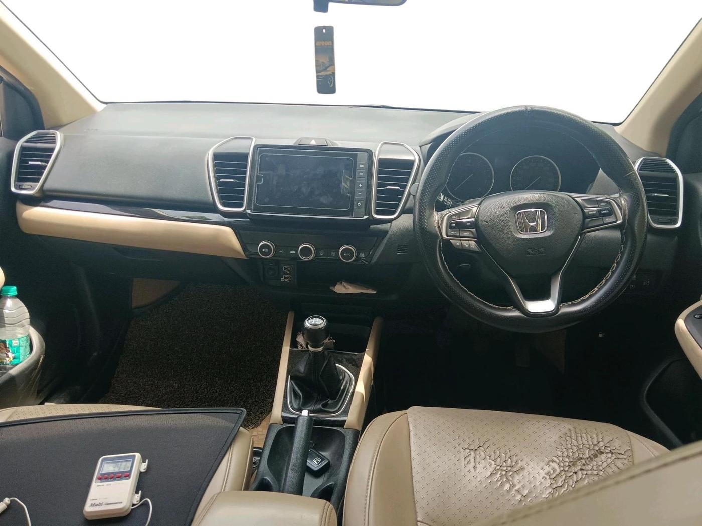 2022 Honda City 1.5L I-VTEC V MT 5TH GEN, Petrol, Manual, 97,470 km, interior