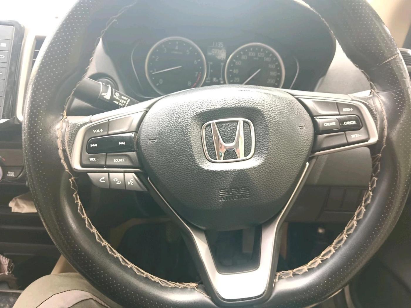 2022 Honda City 1.5L I-VTEC V MT 5TH GEN, Petrol, Manual, 97,470 km, interior