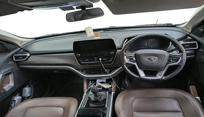 2019 Tata Harrier XZ 2.0L, Diesel, Manual, 90,386 km, interior