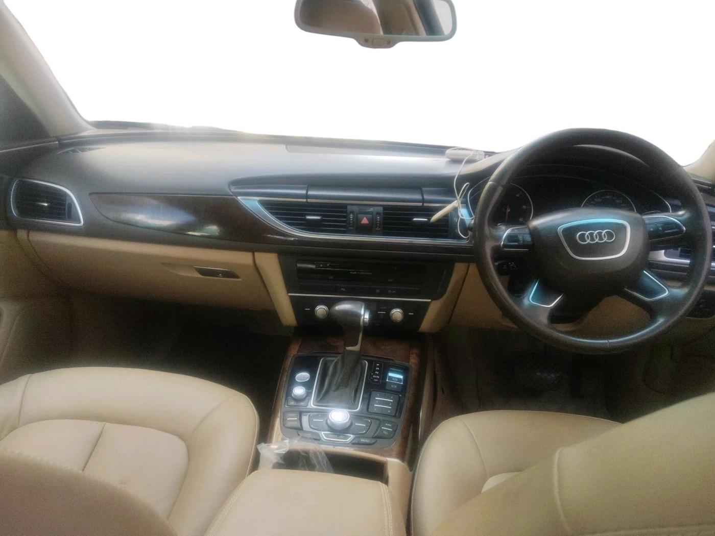2012 Audi A6 2.0 TDI PREMIUM, Diesel, Automatic, 88,333 km, interior