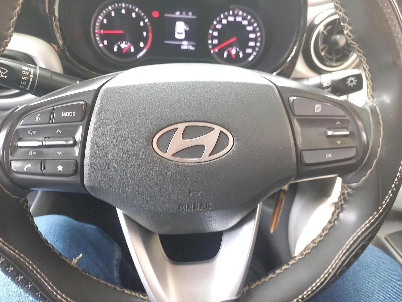 2023 Hyundai GRAND I10 NIOS SPORTZ 1.2 KAPPA VTVT CNG, CNG, Manual, 61,820 km, interior