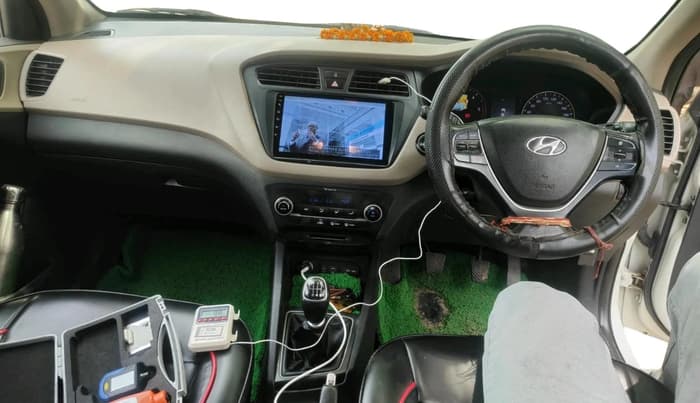 2014 Hyundai Elite i20 ASTA 1.4 CRDI, Diesel, Manual, 1,43,096 km, interior