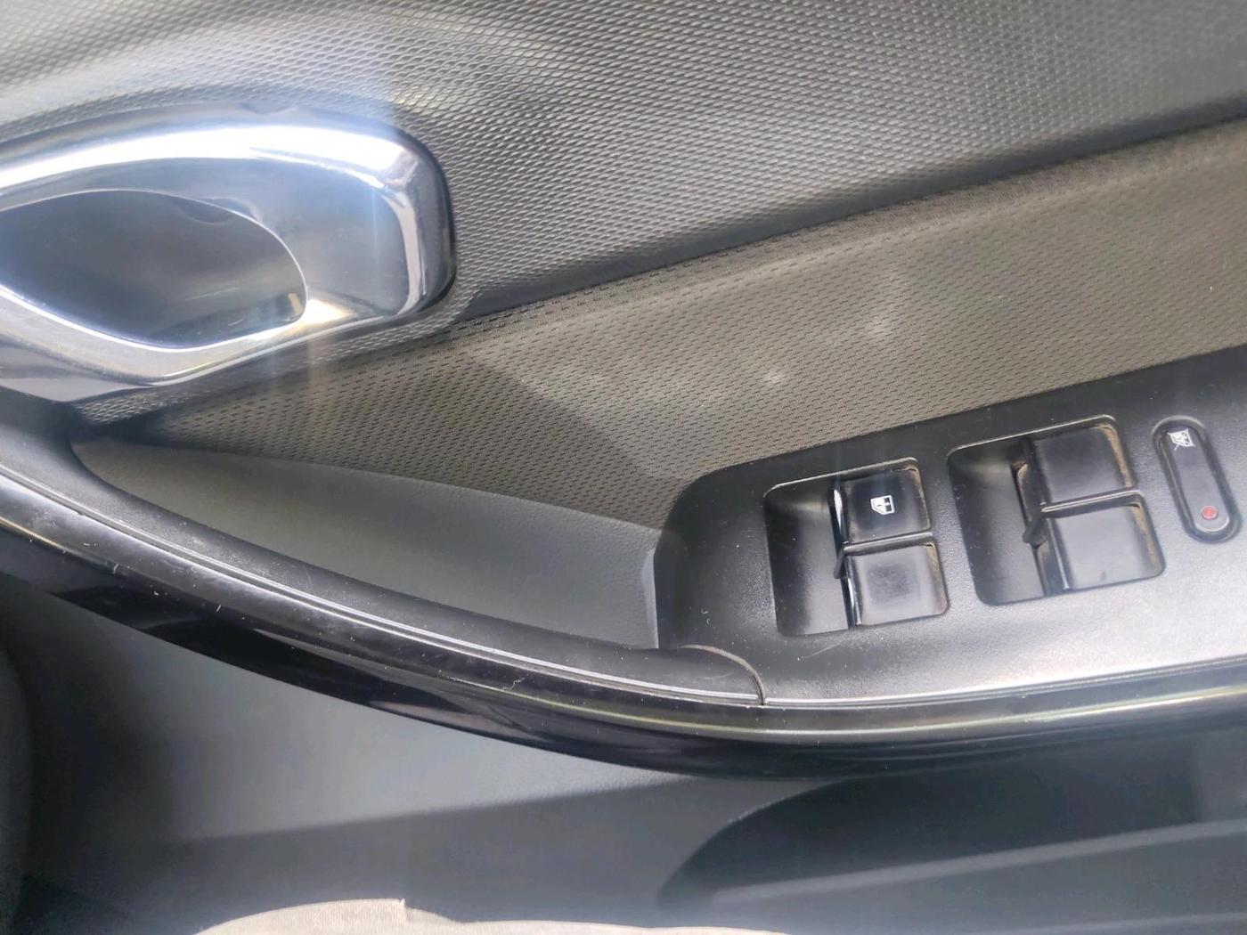 2018 Tata TIGOR XZ PETROL, CNG, Manual, 1,15,887 km, interior