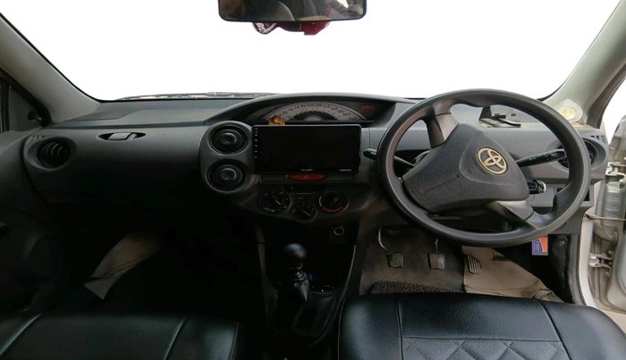 2012 Toyota Etios Liva GD, Diesel, Manual, 1,21,053 km, interior