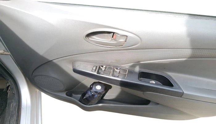 2012 Toyota Etios Liva GD, Diesel, Manual, 1,21,053 km, interior