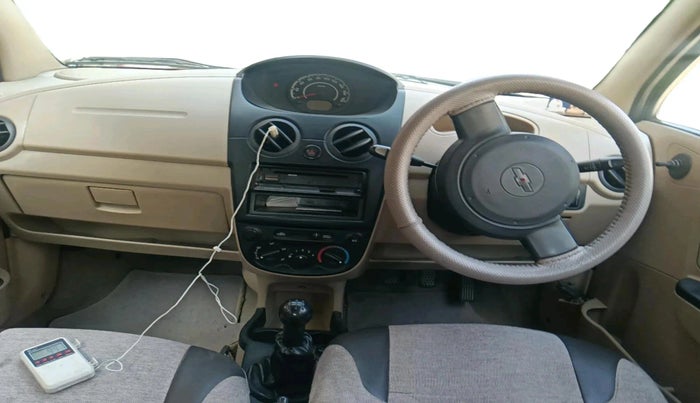 2011 Chevrolet Spark LS 1.0, Petrol, Manual, 68,654 km, interior