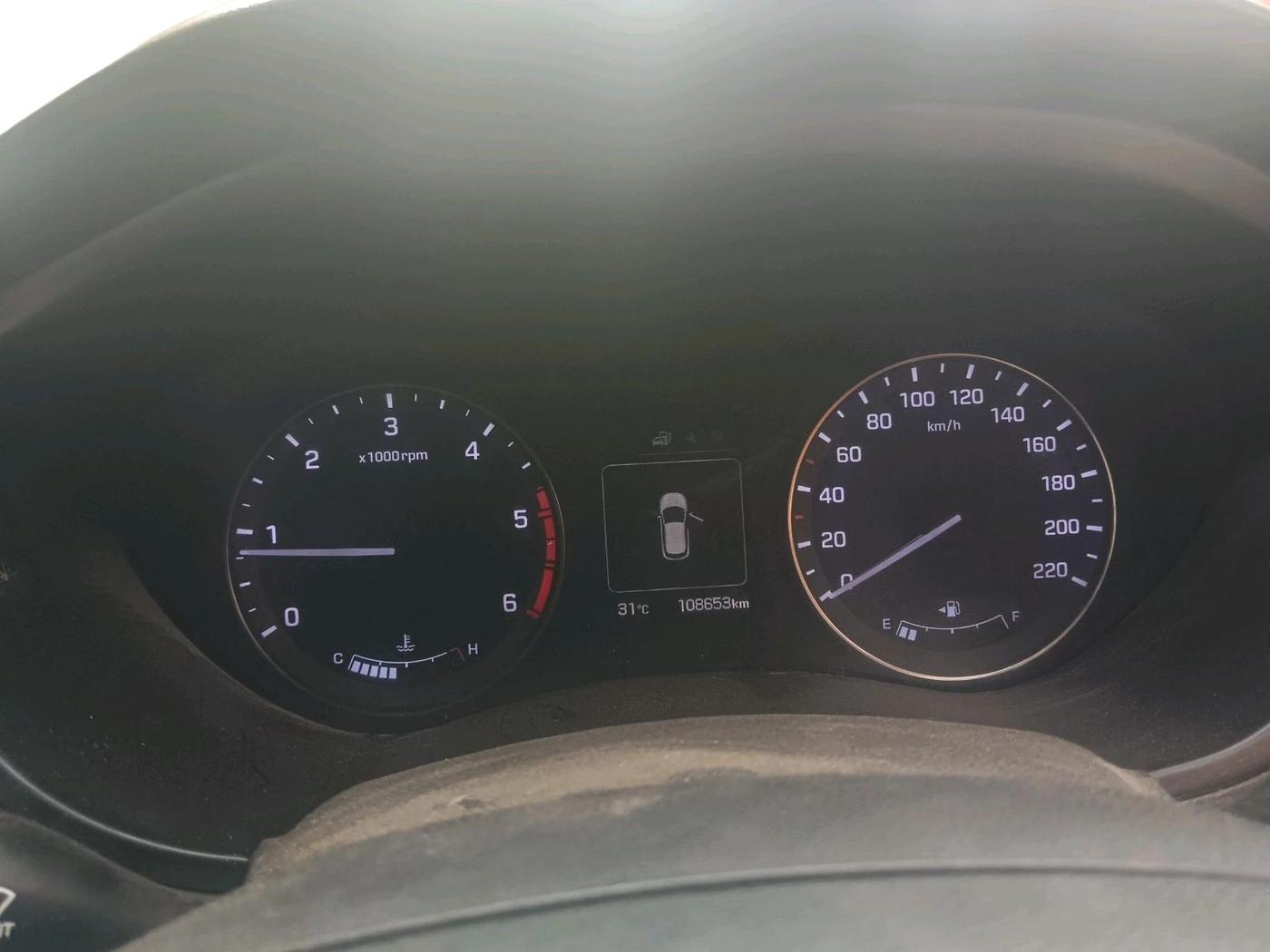 2015 Hyundai i20 Active 1.4 SX, Diesel, Manual, 1,08,653 km, interior