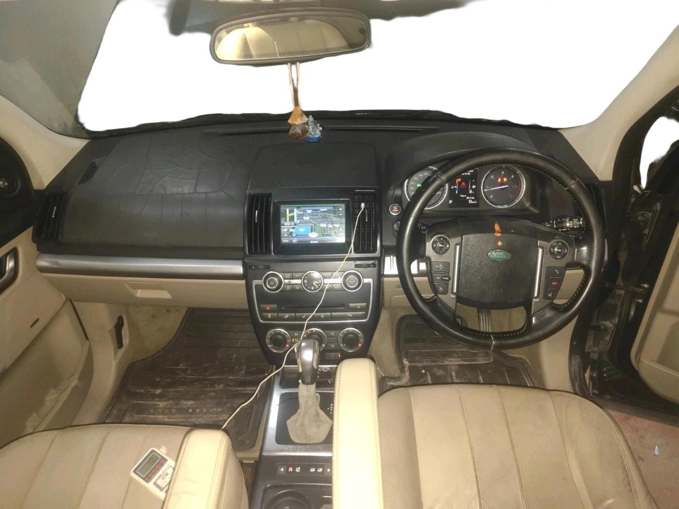 2014 Landrover Freelander 2 TD4 SE, Diesel, Automatic, 1,04,503 km, interior