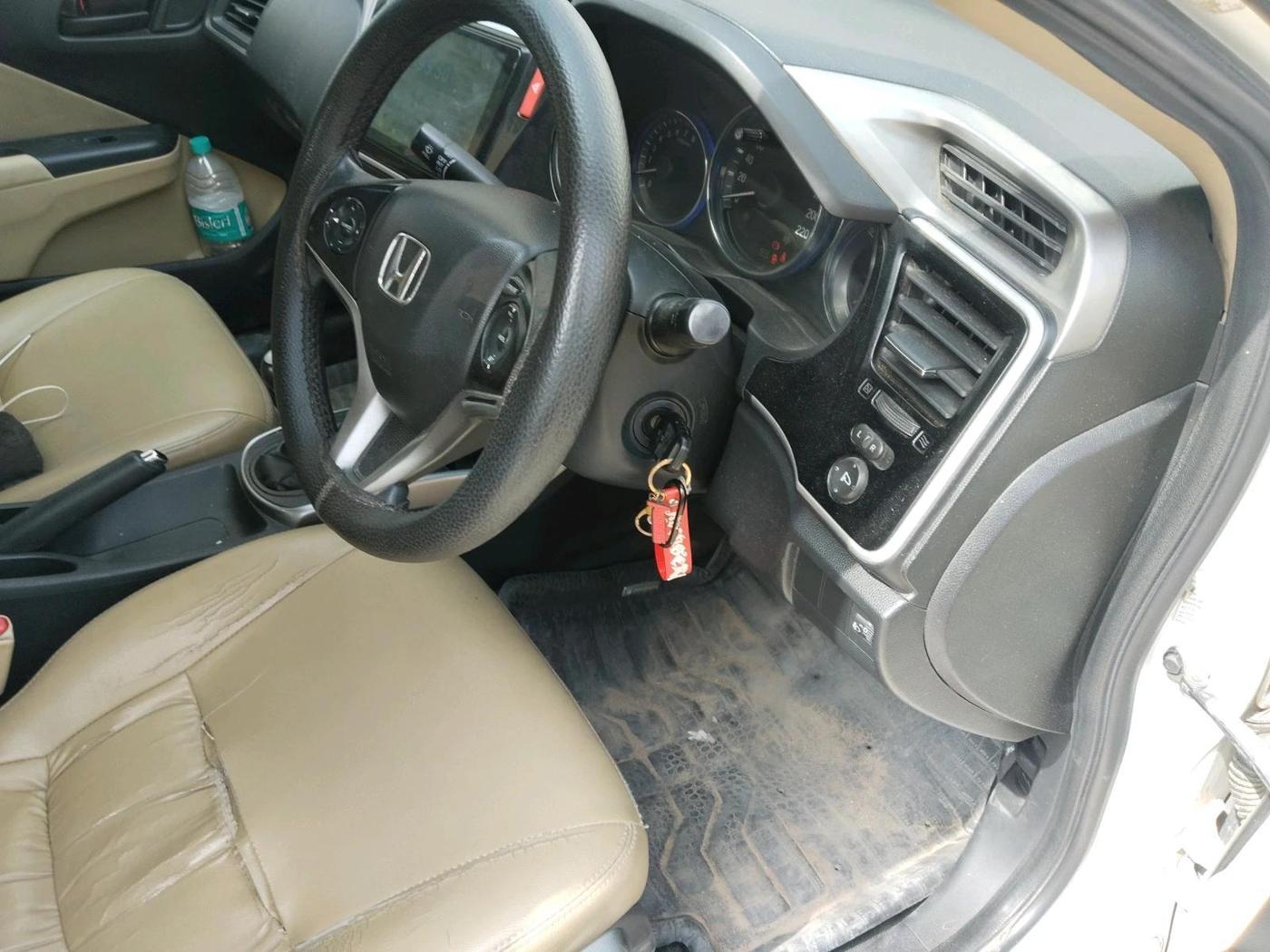 2014 Honda City 1.5L I-VTEC SV, Petrol, Manual, 1,15,372 km, interior