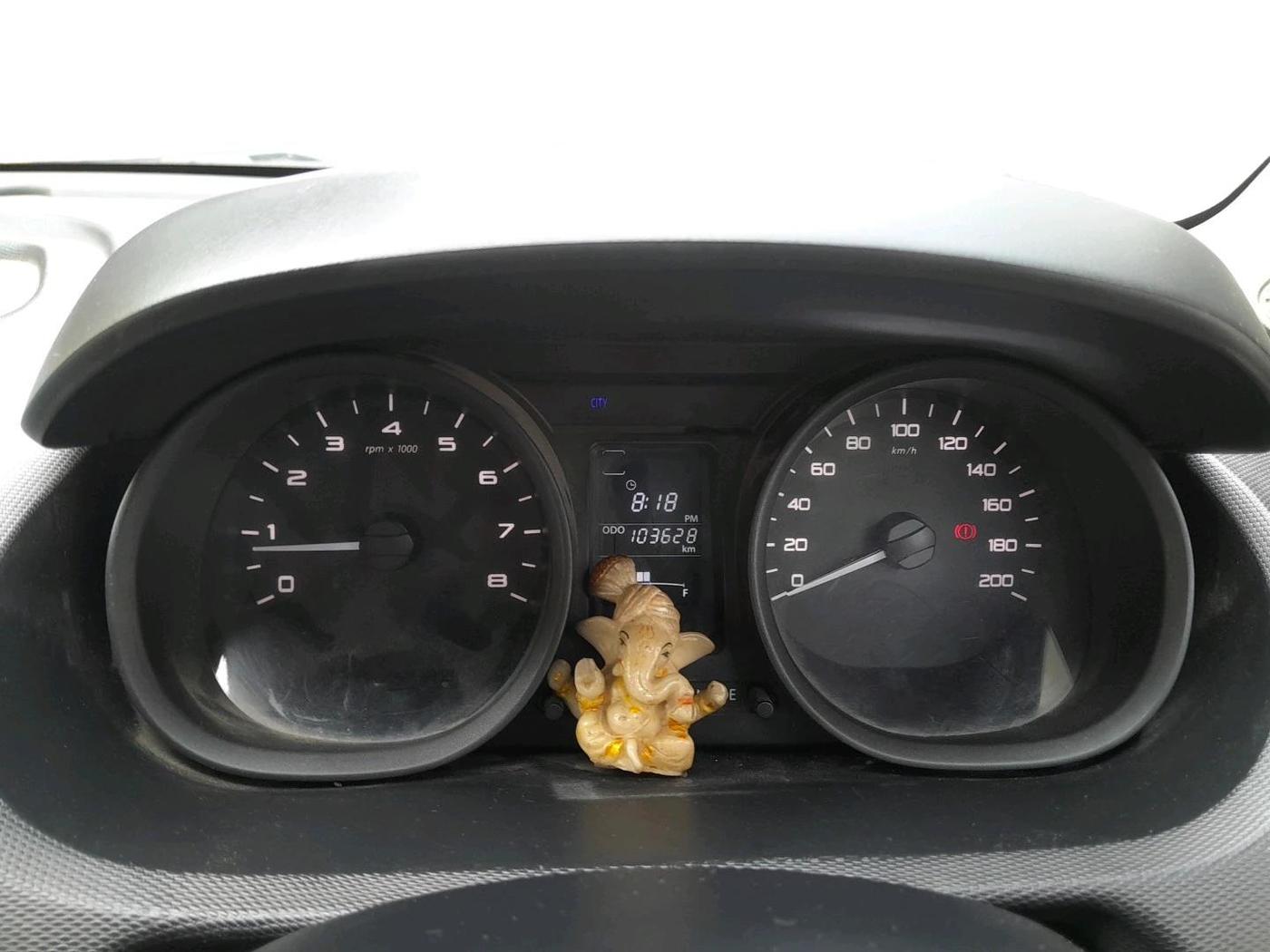 2016 Tata Tiago XM PETROL, Petrol, Manual, 1,03,628 km, interior