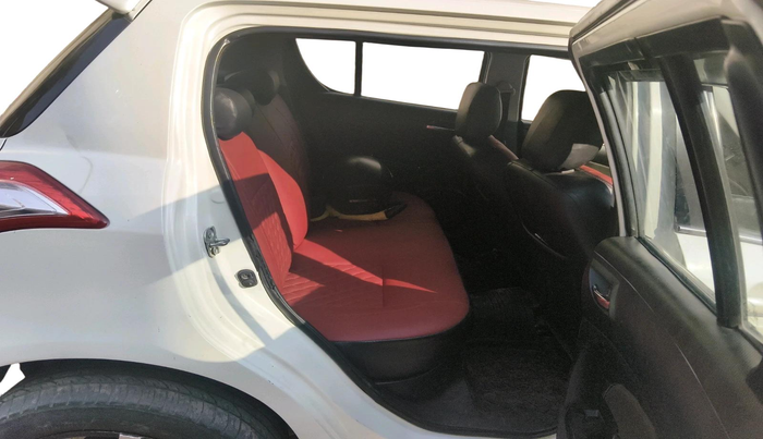 2015 Maruti Swift VDI, Diesel, Manual, 1,31,000 km, interior