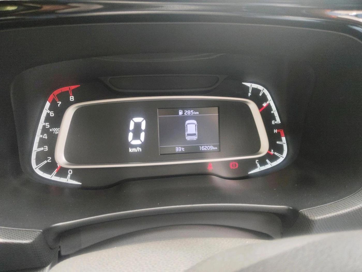 2022 KIA SONET HTK PLUS 1.2, Petrol, Manual, 16,209 km, interior