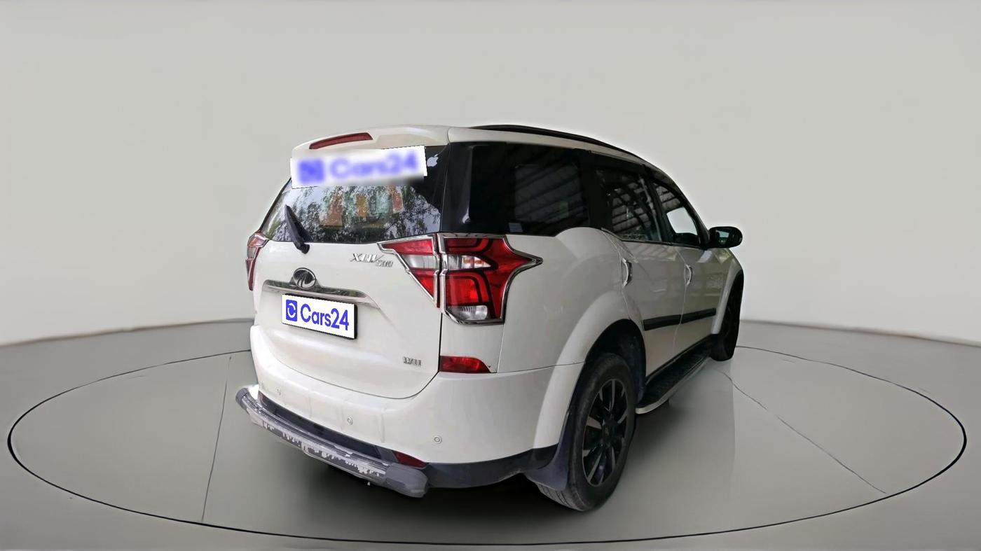 2019 Mahindra XUV500 W11, Diesel, Manual, 81,874 km, exterior
