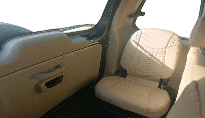 2024 Mahindra BOLERO NEO N 10 (O), Diesel, Manual, 25,351 km, interior