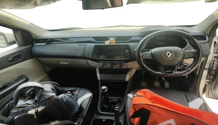 2020 Renault TRIBER RXT, Petrol, Manual, 96,861 km, interior