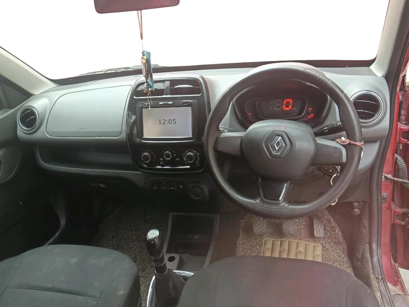 2017 Renault Kwid RXT 0.8, Petrol, Manual, 83,845 km, interior